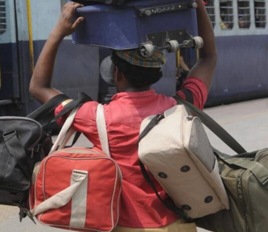 விமானங்களை போல ரயில்களிலும் பயணிகளின் சுமைகளுக்கு கட்டுப்பாடு