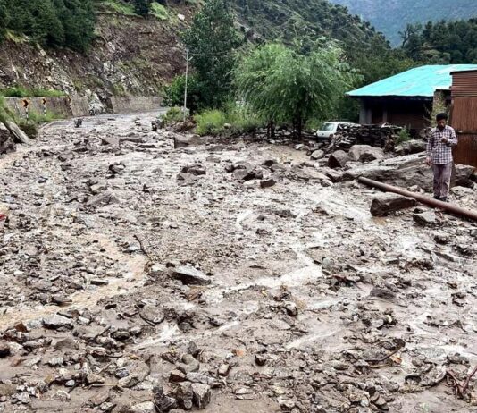 காஷ்மீரில் மேகவெடிப்பால் பெருவெள்ளம்: உயிரிழந்தோர் எண்ணிக்கை 68 ஆக உயர்வு