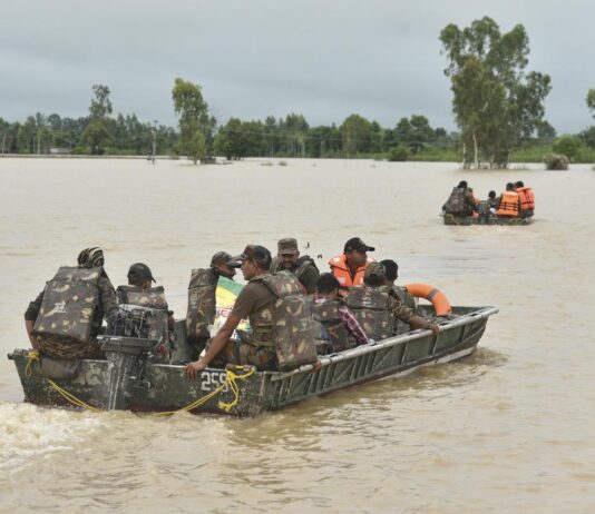 பஞ்சாபில் வெள்ளத்தில் சிக்கி 30 பேர் உயிரிழப்பு: கல்வி நிறுவனங்கள் செப்.7 வரை மூட உத்தரவு