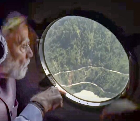 வெள்ள பாதிப்பு பகுதிகளை பார்வையிட்டார் பிரதமர் மோடி: இமாச்சல், பஞ்சாபுக்கு ரூ.3,100 கோடி ஒதுக்கீடு