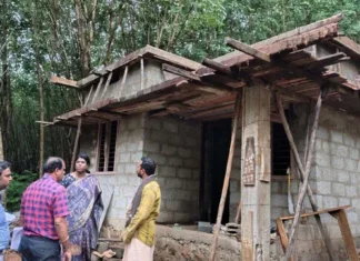 திருவட்டார்: கனவு இல்லம் திட்ட பணிகள் கலெக்டர் பார்வை