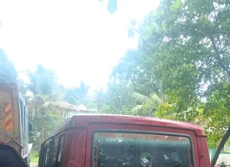 கொல்லங்கோடு: காரில் 2 ஆயிரம் லிட்டர் மண்ணெண்ணெய் பறிமுதல்