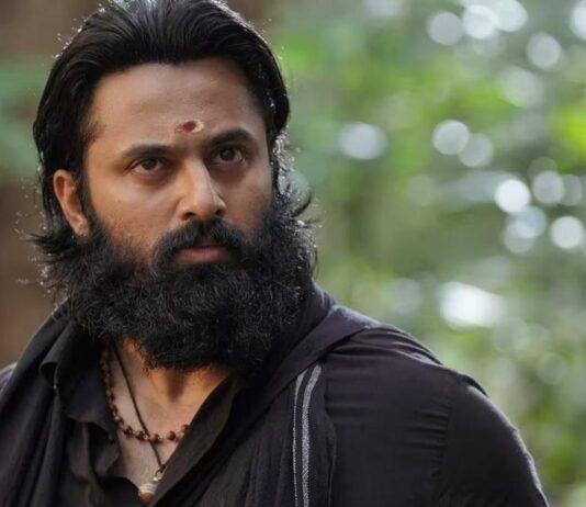 நடிகர் உன்னி முகுந்தனுக்கு நீதிமன்றம் சம்மன்