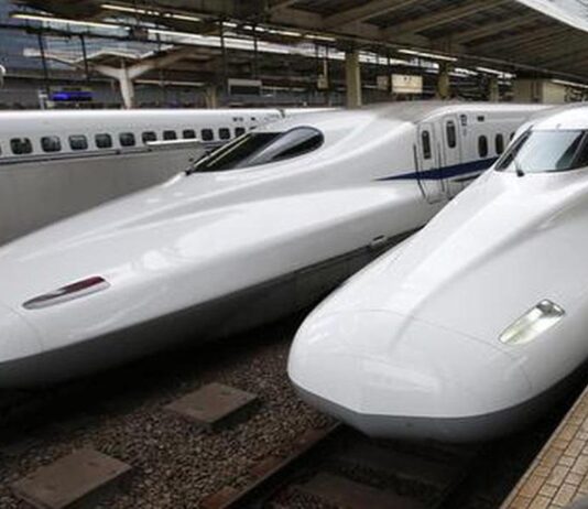 தென்னிந்தியாவில் 4 தலைநகர்களை இணைக்கும் புல்லட் ரயில் திட்டம்