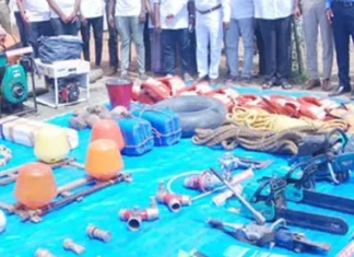 கொல்லங்கோடு: அரசு பள்ளியில் பேரிடர் முகாம் நடத்த எதிர்ப்பு