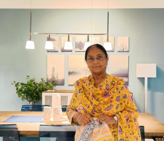 மைசூரு தசரா விழாவை பானு முஸ்தாக் தொடங்கி வைக்க எதிர்ப்பு தெரிவித்த மனு தள்ளுபடி