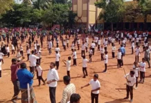 குளச்சல்: சிலம்ப வீரர்கள் சாதனை நிகழ்ச்சி