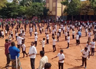 குளச்சல்: சிலம்ப வீரர்கள் சாதனை நிகழ்ச்சி