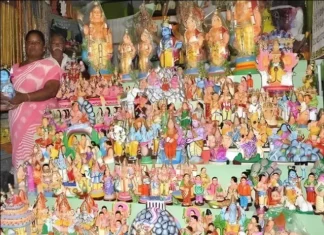 வடிவீஸ்வரத்தில் கொலு பொம்மை விற்பனை ஆரம்பம்