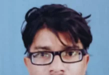 ஊரம்பு:   சாலையில் இறந்து கிடந்த வாலிபர் – போலீஸ் விசாரணை