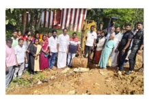 அதங்கோடு: 4 வழி சாலை இணைப்பு பணியை எம். எல். ஏ துவக்கினார்