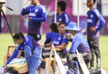 நியூஸிலாந்தை வீழ்த்தி அரையிறுதி வாய்ப்பை தக்கவைக்குமா இந்தியா?