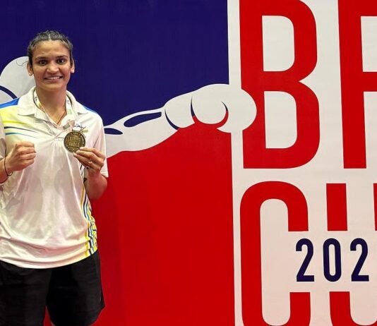 பிஎஃப்ஐ கோப்பைக்கான குத்துச்சண்டை: அங்குஷிதா, அருந்ததி சாம்பியன்