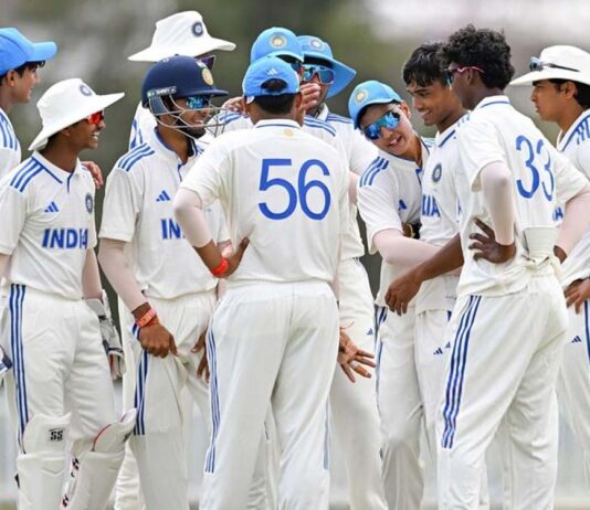 இந்தியா யு-19 அணிக்கு எதிரான டெஸ்ட்: ஆஸ்திரேலியா யு-19 அணி 243 ரன்களுக்கு ஆட்டமிழப்பு