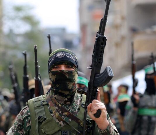 காசா பகுதியை நிர்வகிப்பதில் ஏற்பட்ட மோதலில் 8 பேரை சுட்டுக்கொன்ற ஹமாஸ் குழுவினர்