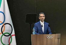 குளிர்கால ஒலிம்பிக் ஜோதியை ஏந்திச் செல்கிறார் அபிநவ் பிந்த்ரா