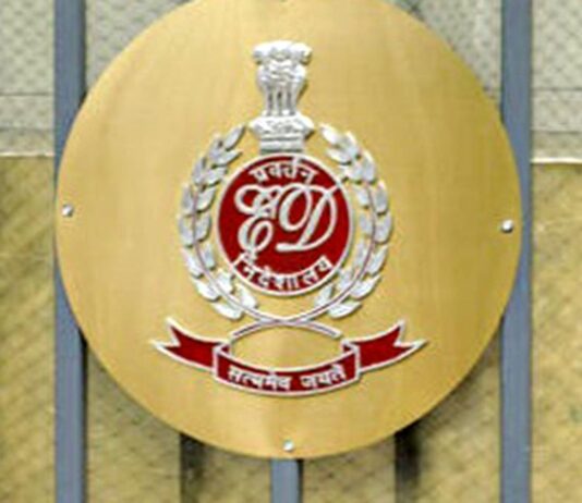 சீனாவைச் சேர்ந்தவர் வீட்டில் சோதனை