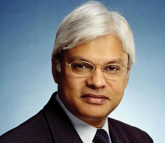 அமெரிக்க ராணுவ ரகசியங்களை திருடிய இந்திய வம்சாவளி ஆஷ்லே டெல்லிஸ் கைது: சீன அதிகாரிகளை சந்தித்தது அம்பலம்