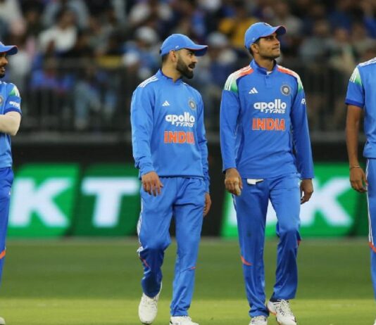 ஆஸ்திரேலியாவுடன் இன்று மீண்டும் மோதல்: வெற்றி நெருக்கடியில் களமிறங்கும் இந்திய அணி