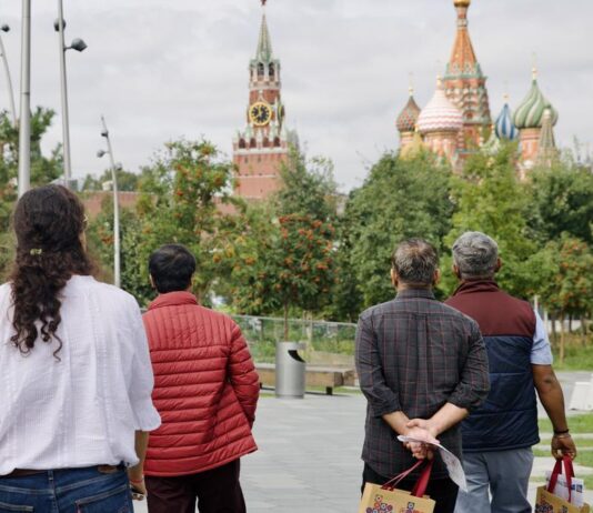 ஷ்யாவுக்கு வருகை தந்த இந்திய சுற்றுலாப் பயணிகளின் எண்ணிக்கை 40% அதிகரிப்பு