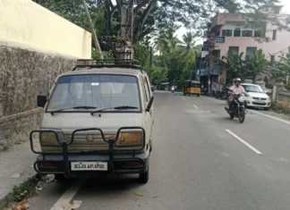 குழித்துறை: நீதிமன்ற சந்திப்பில் 5 நாட்களாக மர்ம கார்