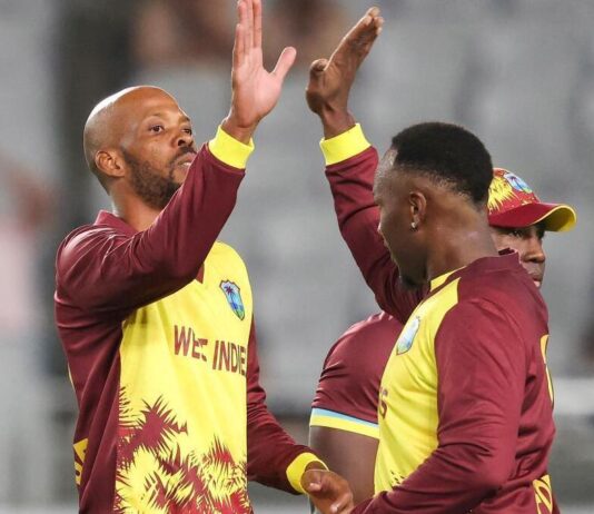 மிட்செல் சாண்ட்னர் போராட்டம் வீண்: டி20-ல் நியூஸிலாந்தை வீழ்த்தியது மே.இ.தீவுகள்