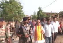 பிஹார் துணை முதல்வர் கார் மீது தாக்குதல்