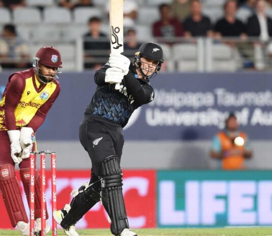 28 பந்துகளில் 78 ரன்கள் விளாசிய சாப்மேன்: மே.இ.தீவுகளுக்கு நியூஸிலாந்து பதிலடி