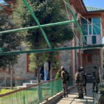 ஜம்மு காஷ்மீரில் 8 இடங்களில் திடீர் சோதனை