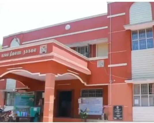 புத்தேரியில் ரெயில் மோதி மூதாட்டி பலி