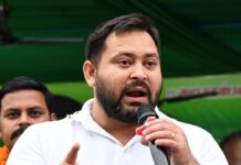 பிஹாரில் பெண்களுக்கு தலா ரூ.30,000: ஆர்ஜேடி முதல்வர் வேட்பாளர் தேஜஸ்வி யாதவ் வாக்குறுதி