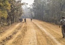 ஜார்க்கண்டில் மாவோயிஸ்ட் சரண்: ரூ.5 லட்சம் பரிசு அறிவிக்கப்பட்டவர்