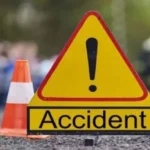 கொல்லங்கோடு: சொகுசு கார் மோதி 3 வாலிபர்கள் படுகாயம்