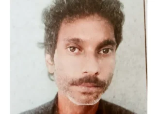 பள்ளியாடி: மின்வாரிய ஊழியரை வெட்டிய தூய்மை பணியாளர்