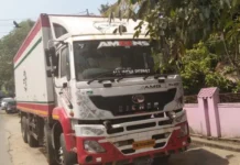 மார்த்தாண்டம்: மீன் கழிவு லாரிக்கு ரூ 25 ஆயிரம் அபராதம்