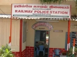 குமரி: ஓடும் ரயிலில் செல்போன் திருட்டு