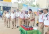 தக்கலை: போக்குவரத்து காவலர்களுக்கு ஜூஸ் வழங்கல்