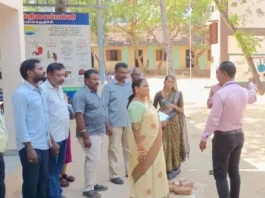 குளச்சல்: வாக்குச்சாவடி மையங்களில் அலுவலர் ஆய்வு