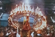 மண்டைக்காடு: கோவிலில் இன்று நள்ளிரவு சக்கர தீவட்டி ஊர்வலம்