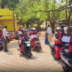 பைங்குளம்: ஊராட்சி பணியாளர்கள் வாக்குப்பதிவு பைக் பேரணி