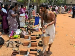 கொல்லங்கோடு: பத்ரகாளி அம்மனுக்கு பத்தாம் உதய பொங்கல்