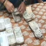 கிள்ளியூர்: பறக்கும் படையிடம் இரவில் சிக்கிய ரூ. 2. 25 லட்சம்