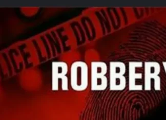 களியக்காவிளை: வீட்டை உடைத்து 5 பவுன் நகைகள் திருட்டு
