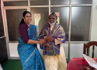 மார்த்தாண்டம்: ஆயரை சந்தித்த பா. ஜ வேட்பாளர் விஜயதரணி