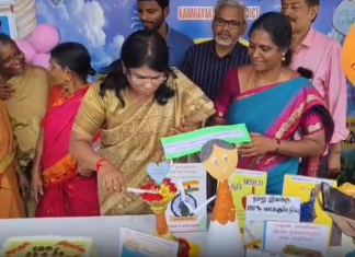 குளச்சல்: பழவகைகளால் தேர்தல் விழிப்புணர்வு கண்காட்சி