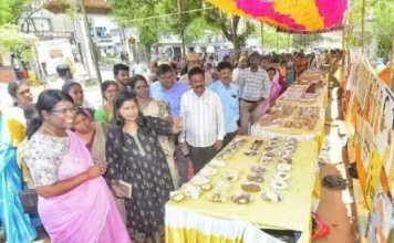 குமரியில்: நூதன முறையில் வாக்குப்பதிவு விழிப்புணர்வு