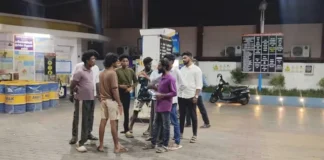 நாகர்கோவிலில் பெட்ரோல் கலப்படம்: வாலிபர்கள் பெட்ரோல் பங்க் முற்றுகை