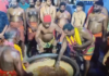 குமரியில்: கோயிலில் கொதிக்கும் எண்ணெய், மஞ்சள் நீரால் அபிஷேகம்