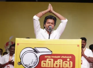 ஆட்சியமைக்க ஆளுநரிடம் உரிமை கோரினார் விஜய்