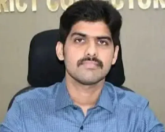 குமரி மாவட்ட புதிய கலெக்டர் பதவியேற்பு